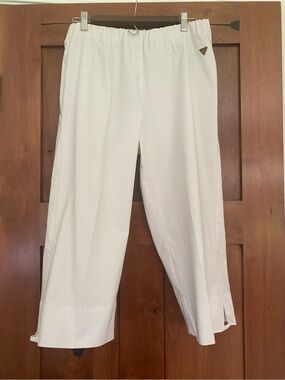 LauRie Danish Women’s Capris Pants